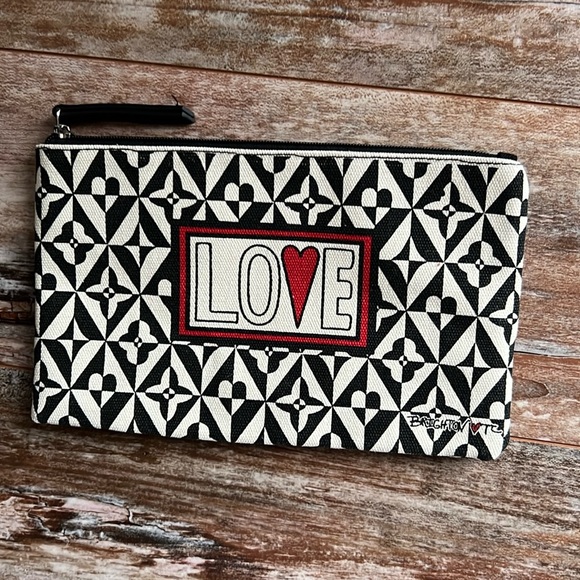 NWOT BRIGHTON LOVE POUCH - Picture 1 of 3